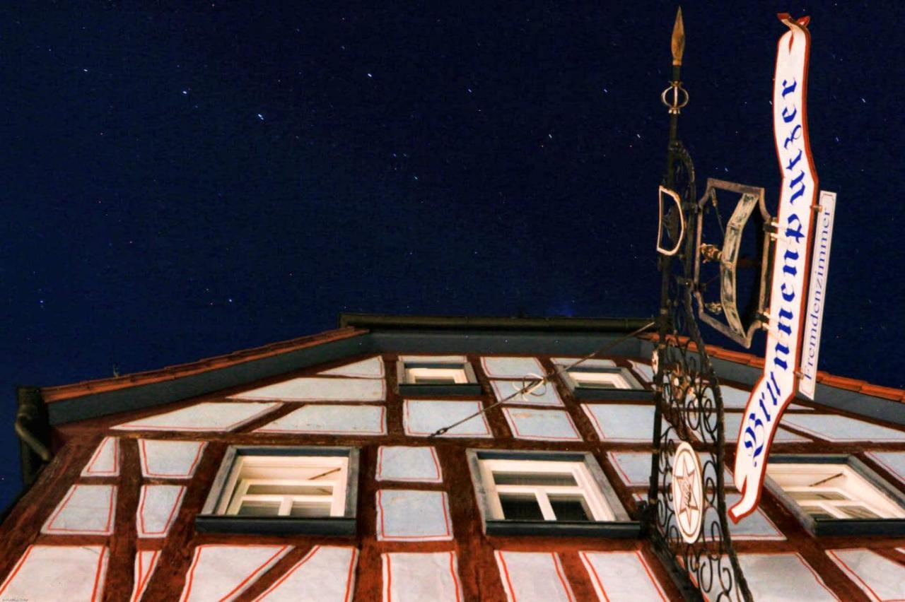 Brunnenputzer Pension Restaurant Kulsheim Esterno foto